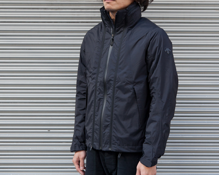 DESCENTE ALLTERRAIN TRANSFORM 2in1 ジャケットALLTERRAIN - ダウン ...