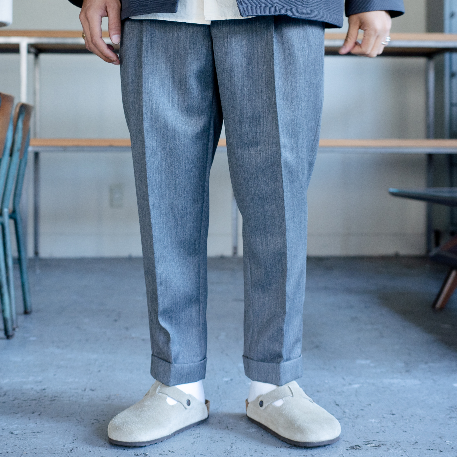 rich field wool tapered easy trousers